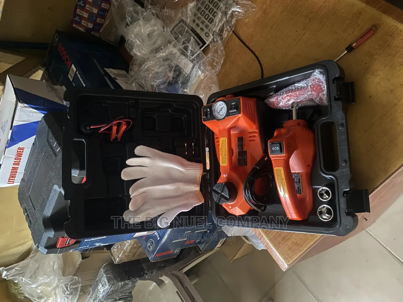 Durable Electronics Motor Jack,Air Compressor and Wrench