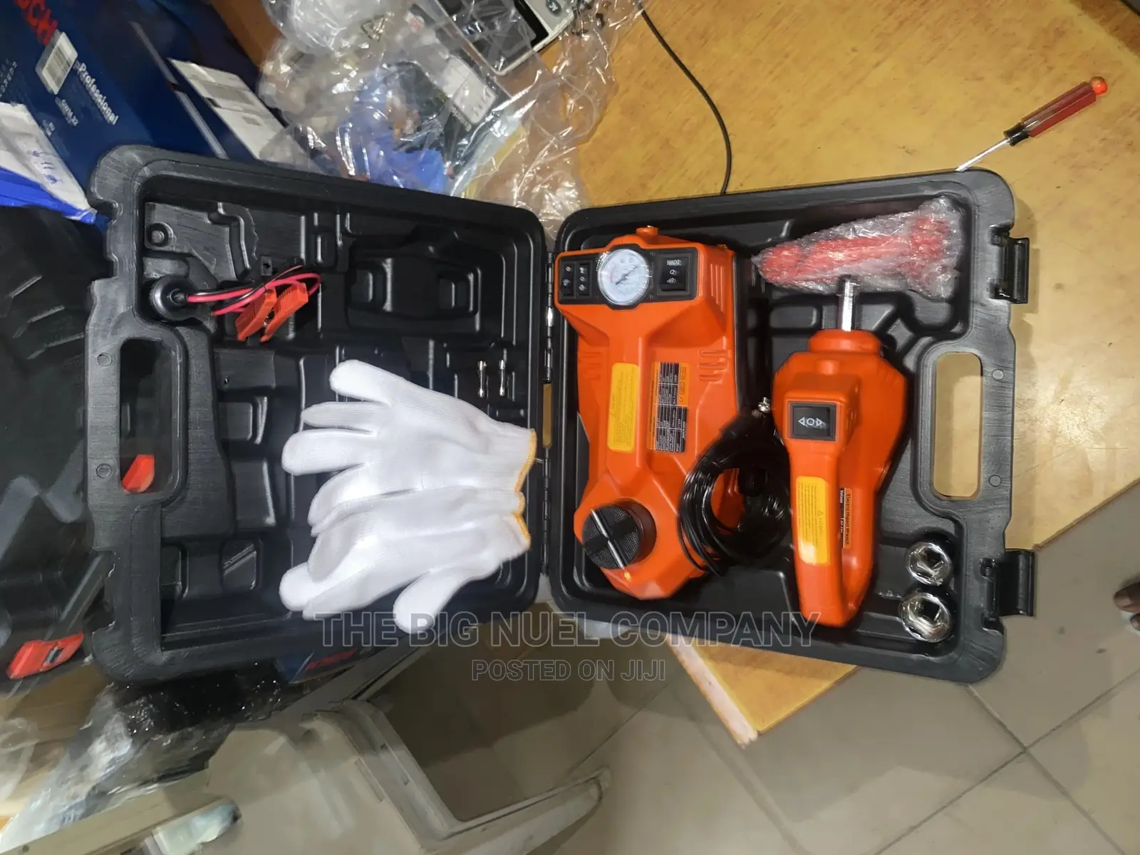 Durable Electronics Motor Jack,Air Compressor and Wrench