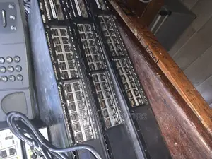 Cisco Catalyst 3560 X Poe+ 24ports Switch