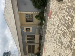 Photo - 3bdrm Bungalow in Dawaki for rent
