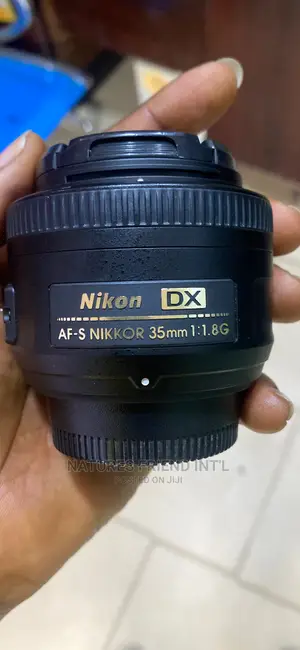 Nikon DX 35mm 1.8G