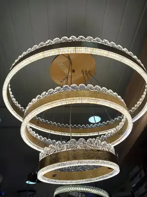 Very New Royal Chandalier Light