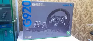 Logitech G920 Racing Wheel and Pedals