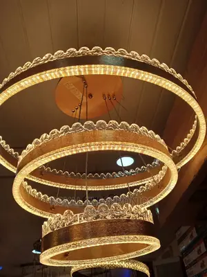Trendy Design Royal Chandalier Light