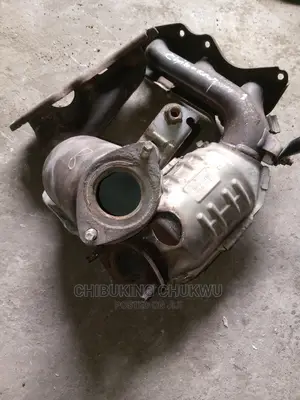 Toyota Highlander/Sienna 08-2010 Manifold Catalyst Exhaust.