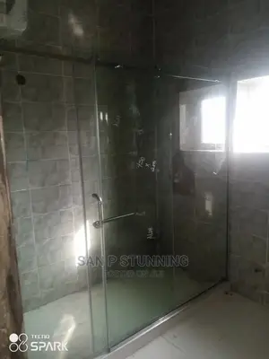 Salvy Shower Cubicle