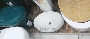 Oval Shape Executive England Basin