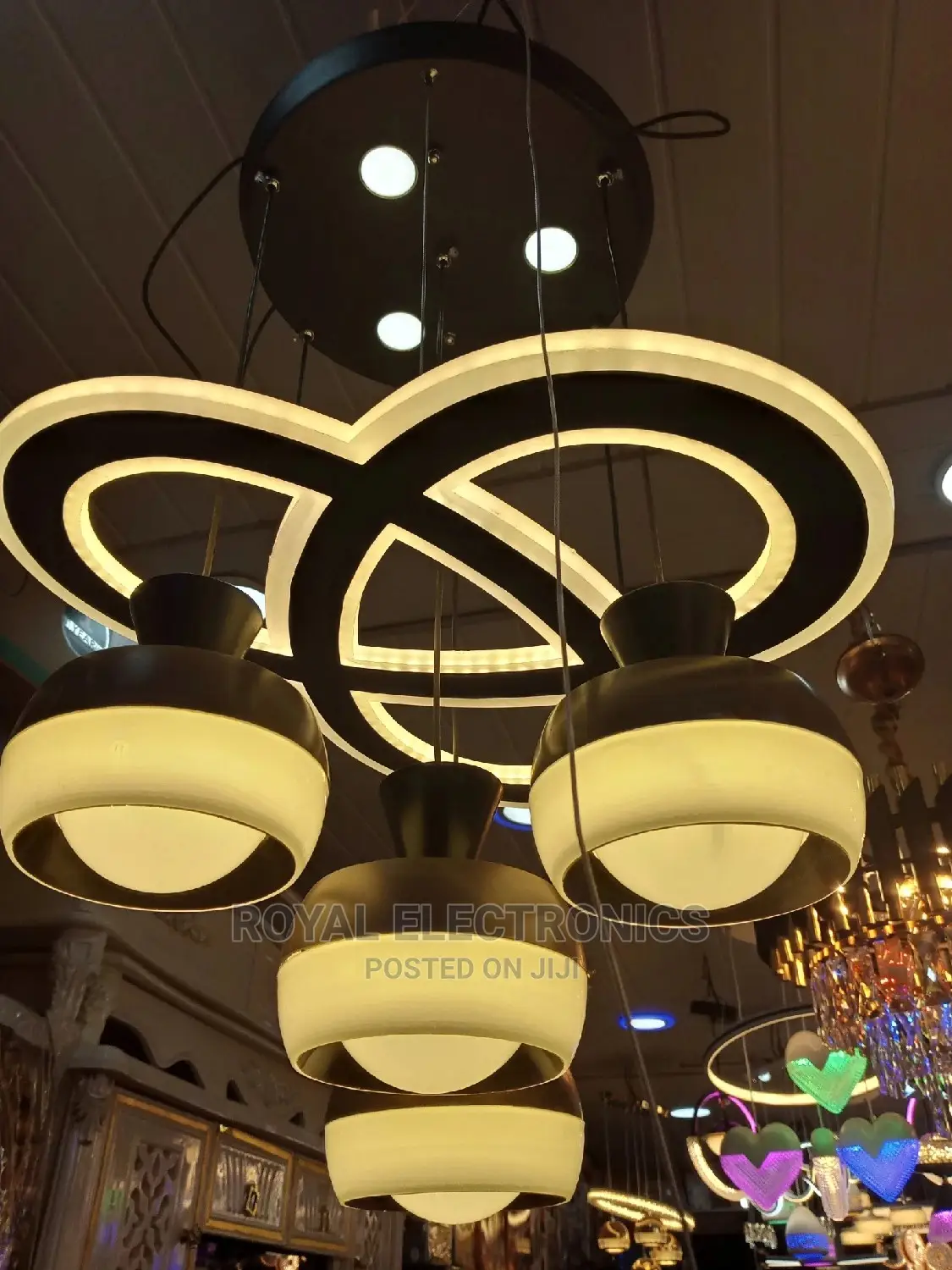 Latest Edition VIP Chandelier Light