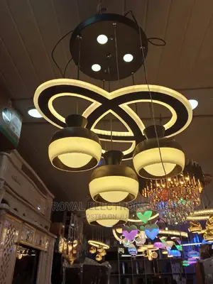 VIP Chandelier Light