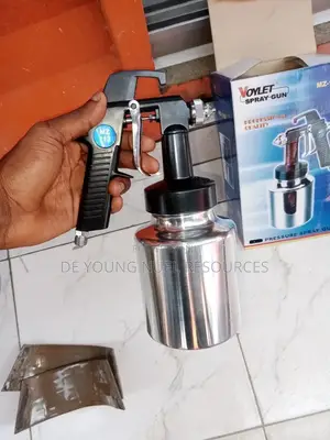 Quality Spray Gun Down Up