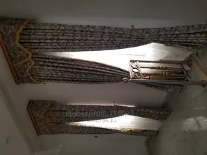 Classic Curtain With Board