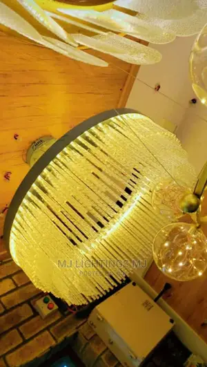 Modern Luxury Crystal LED Chandelier Light.