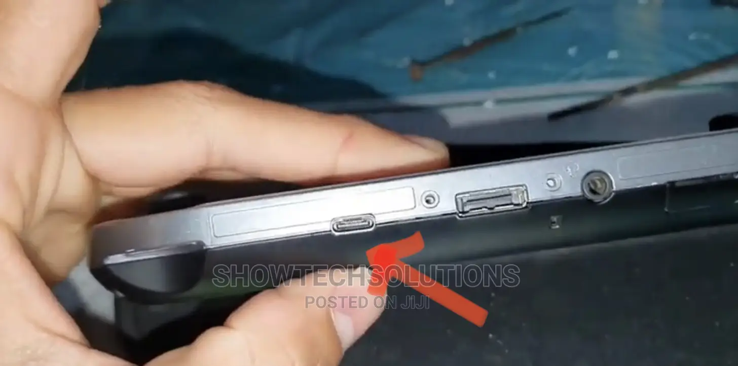 Hack and Repair Ps Vita