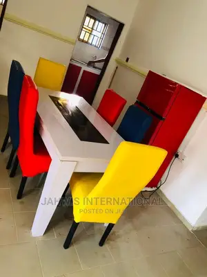 Beautiful 6 Sitters Dinning