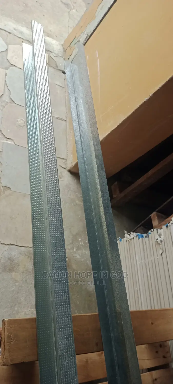 Stud and Track 75mm/3m