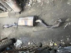 Centre Catalyst Toyota Highlander Highbridge 2008 Model
