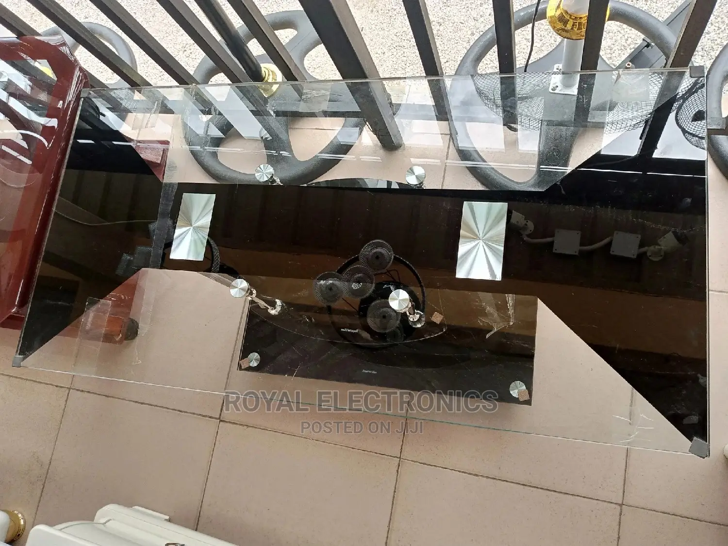 Standard Tempered Glass Center Table - Black