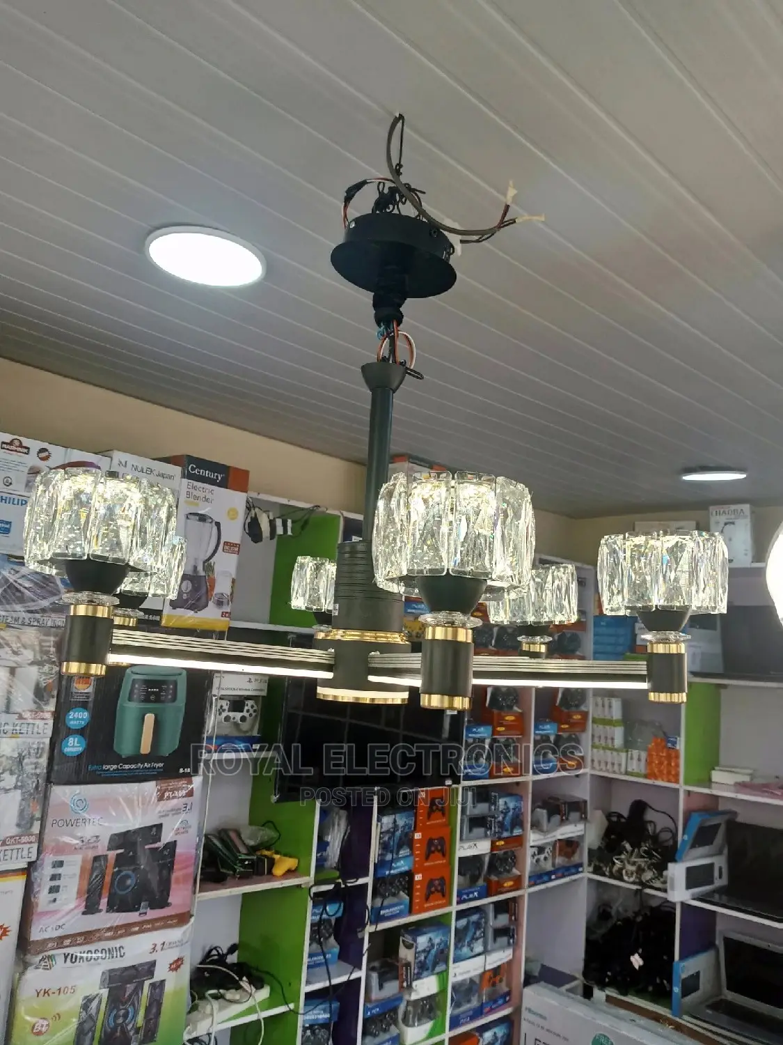 Spring Decorated 6 Chandelier Lights