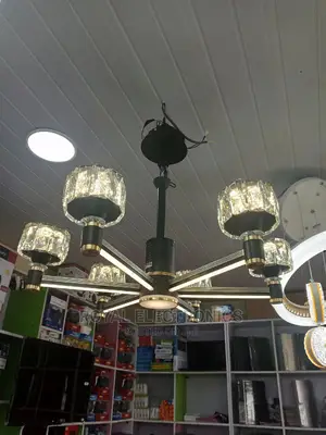 Superior Quality SPRING Decorated 6 CHANDELIER LIGHTS