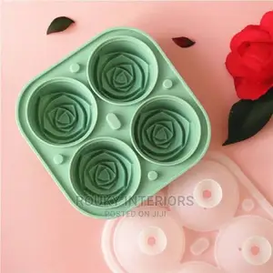 Leak Proof Rose Shape Four Grids Ice Tray
