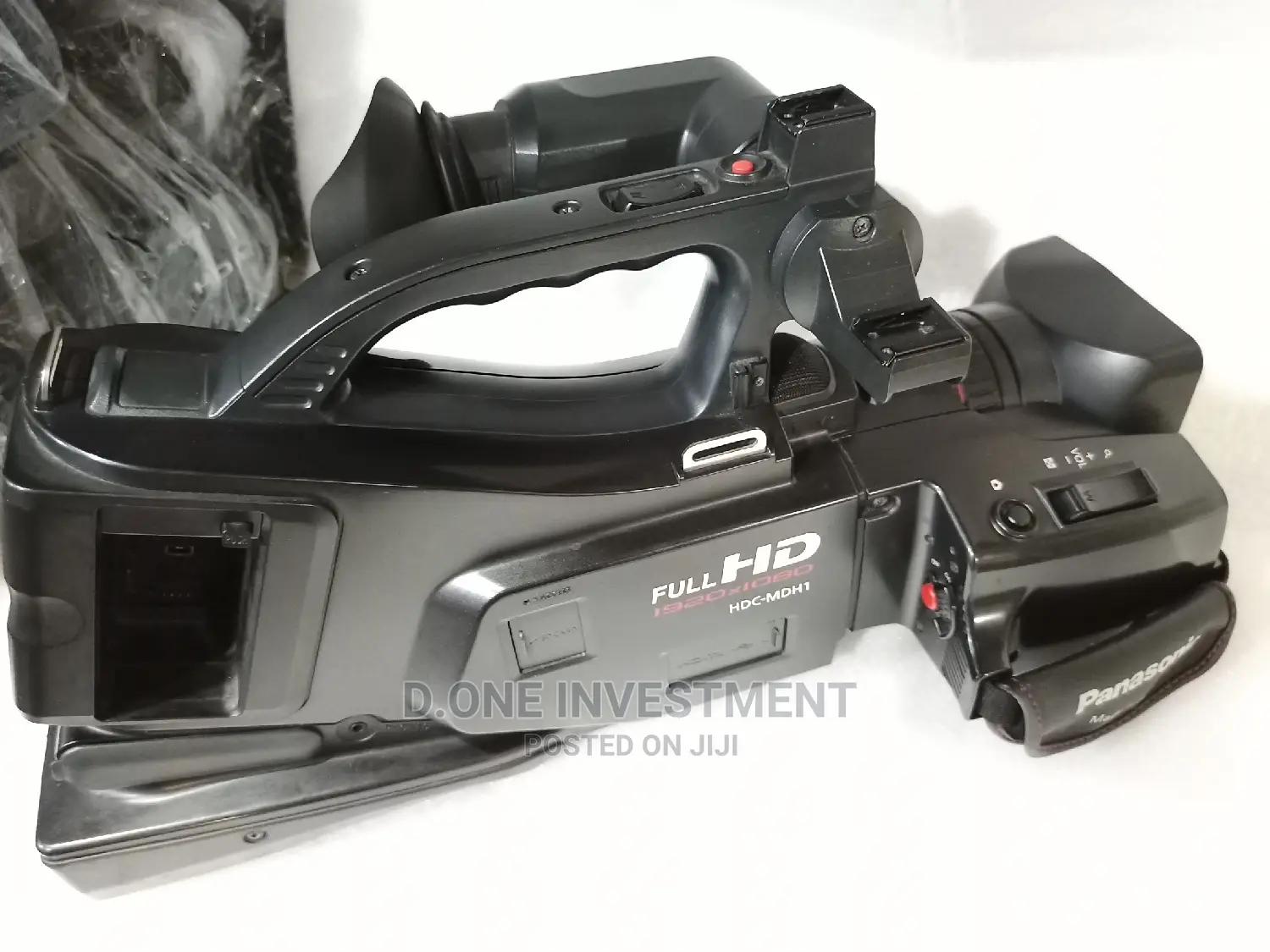 Panasonic MDH1 Video Camera