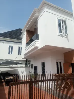 4 Bedroom Detached Duplex Short Let Booking