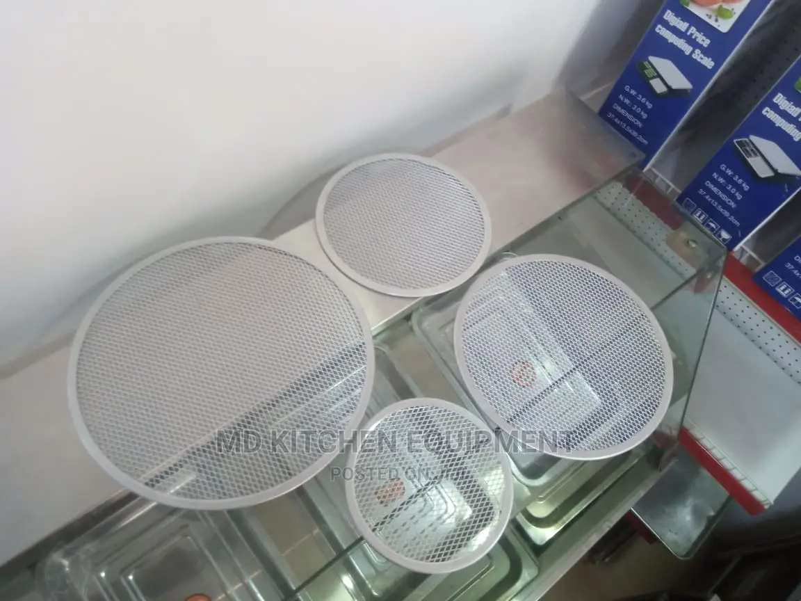 Pizza Tray's