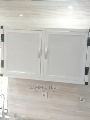 Complete Kitchen Cabinets