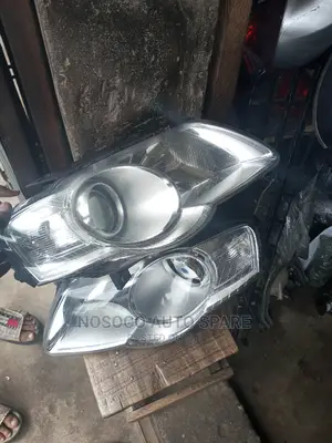 Set Of Full Light Passat Fsi 2005