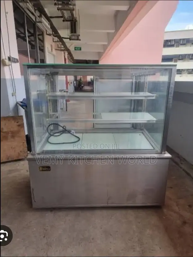 Cake Chiller Square 4ft