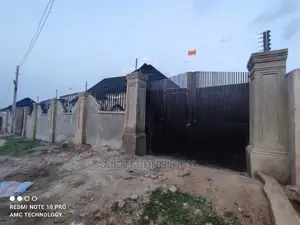 Solar Powered Electric Fence Wire