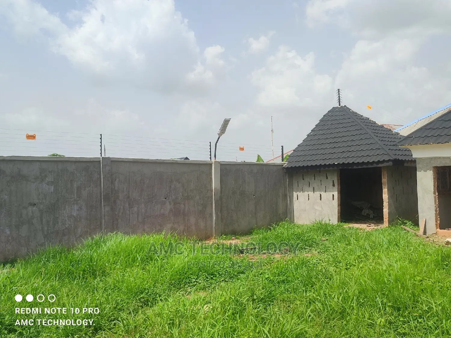 Solar Powered Electric Fence Wire