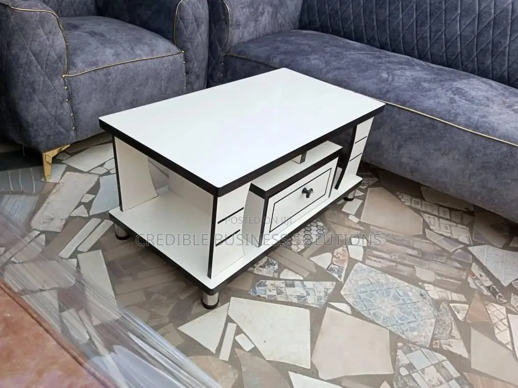 Centre Table for Home Use