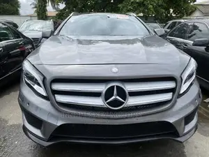 Mercedes-Benz GLA 250 2016 Gray
