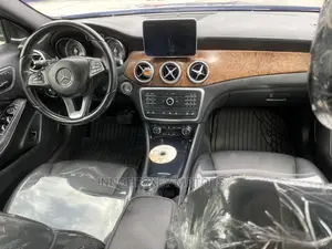 Mercedes-Benz GLA 250 2016 Gray