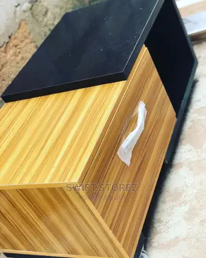 Simple Fancy Center Table