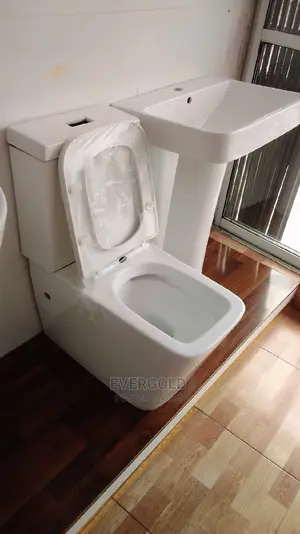England Executive Water Closet With Wash Hand Basin