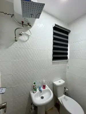 Dinero Topaz - Studio Apartment Surulere