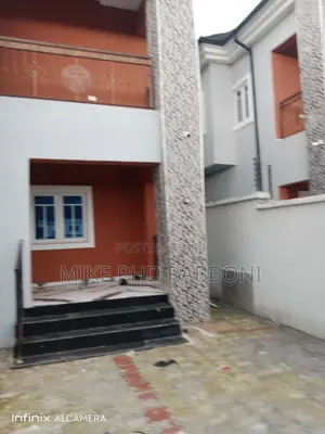 4bdrm Bungalow in Estate, Enugu for rent