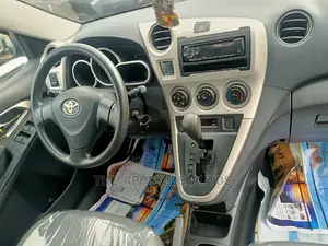 Toyota Matrix 2010 Blue