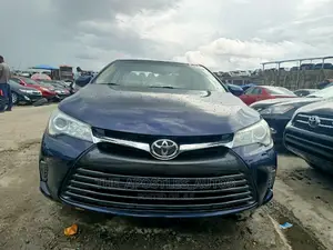 Toyota Camry 2016 Blue