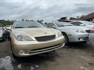 Lexus ES 330 2005 Gold