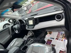 Toyota RAV4 2018 Gray