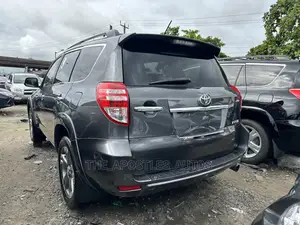 Toyota RAV4 3.5 Sport 4x4 2011 Gray
