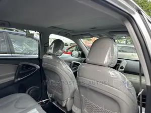 Toyota RAV4 3.5 Limited 2012 Silver
