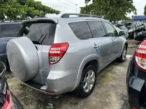 Toyota RAV4 3.5 Limited 2012 Silver