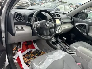 Toyota RAV4 3.5 Limited 4x4 2010 Silver