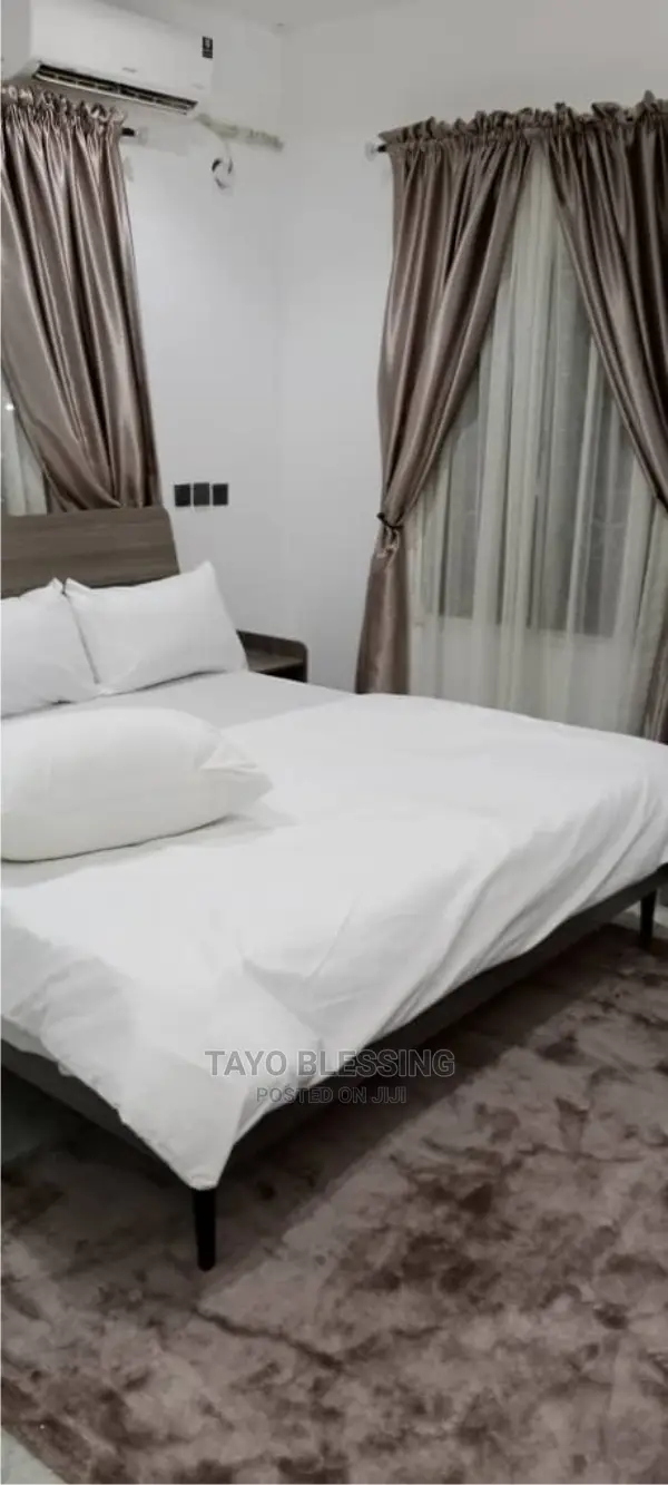 2 Bedroom for Shortlet