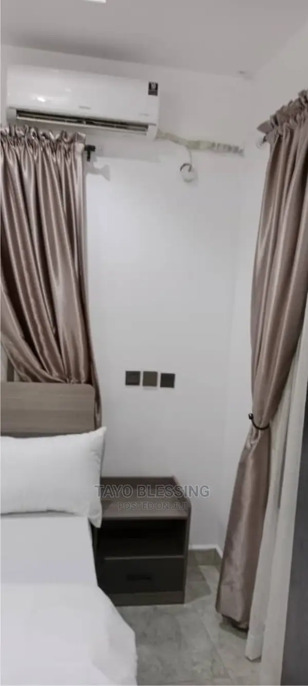 2 Bedroom for Shortlet