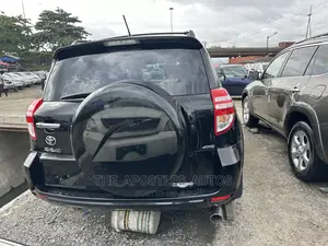 Toyota RAV4 3.5 Limited 4x4 2012 Black